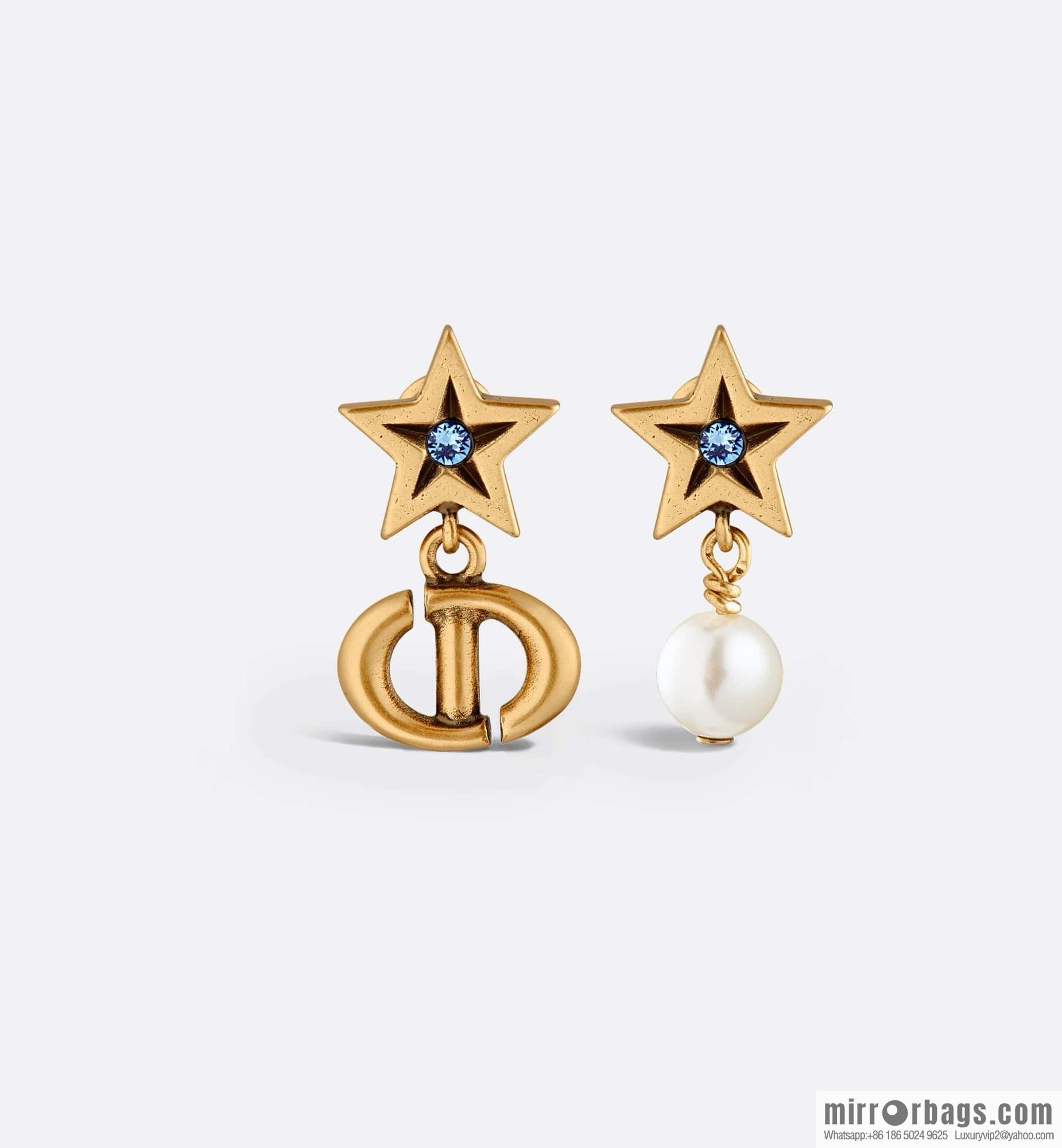 New ☑️ Dior peach heart love CD pearl asymmetrical stud earrings