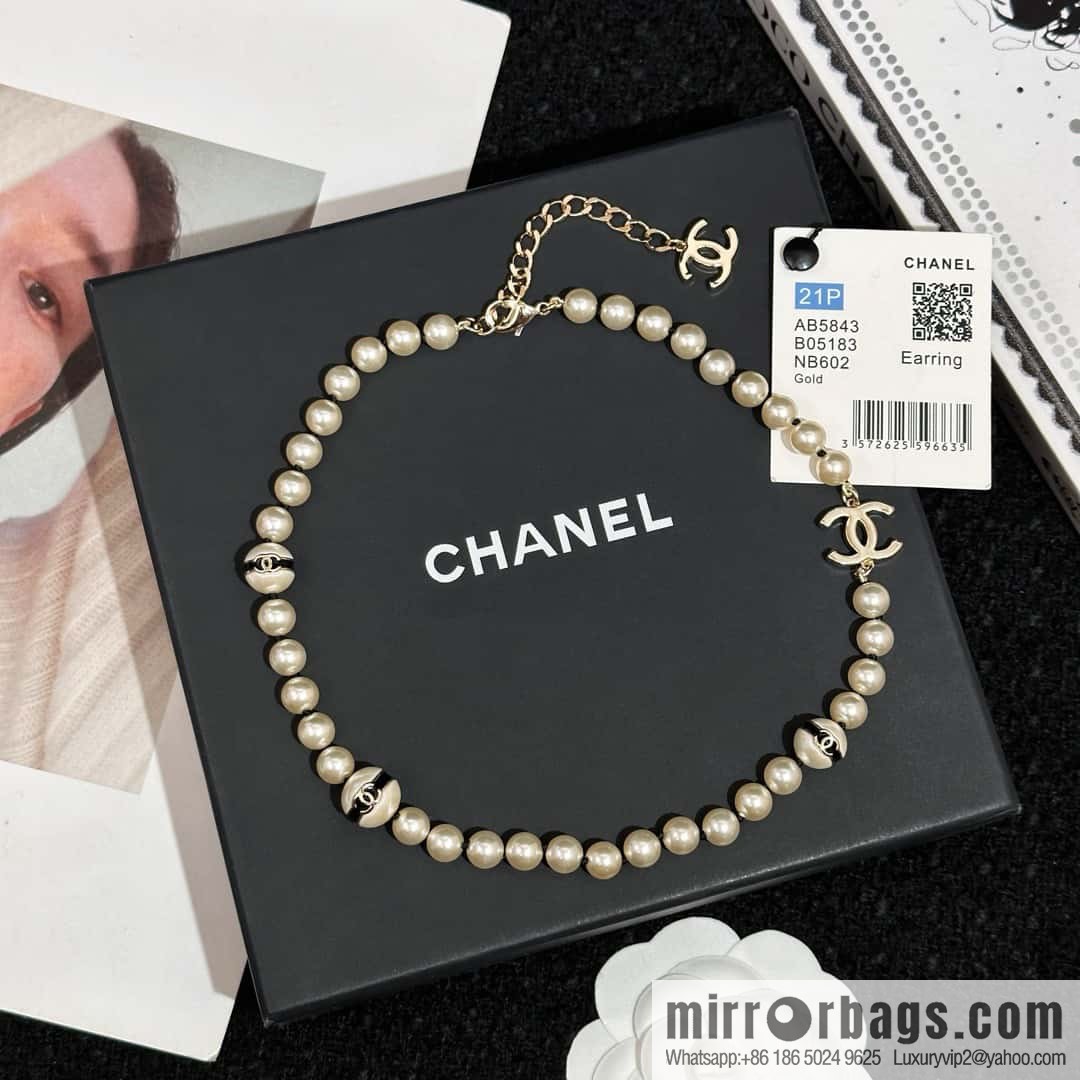 ❗️New ❗️ Chanel necklace ☀️ new ☑️ Chanel double c pearl necklace ☀️