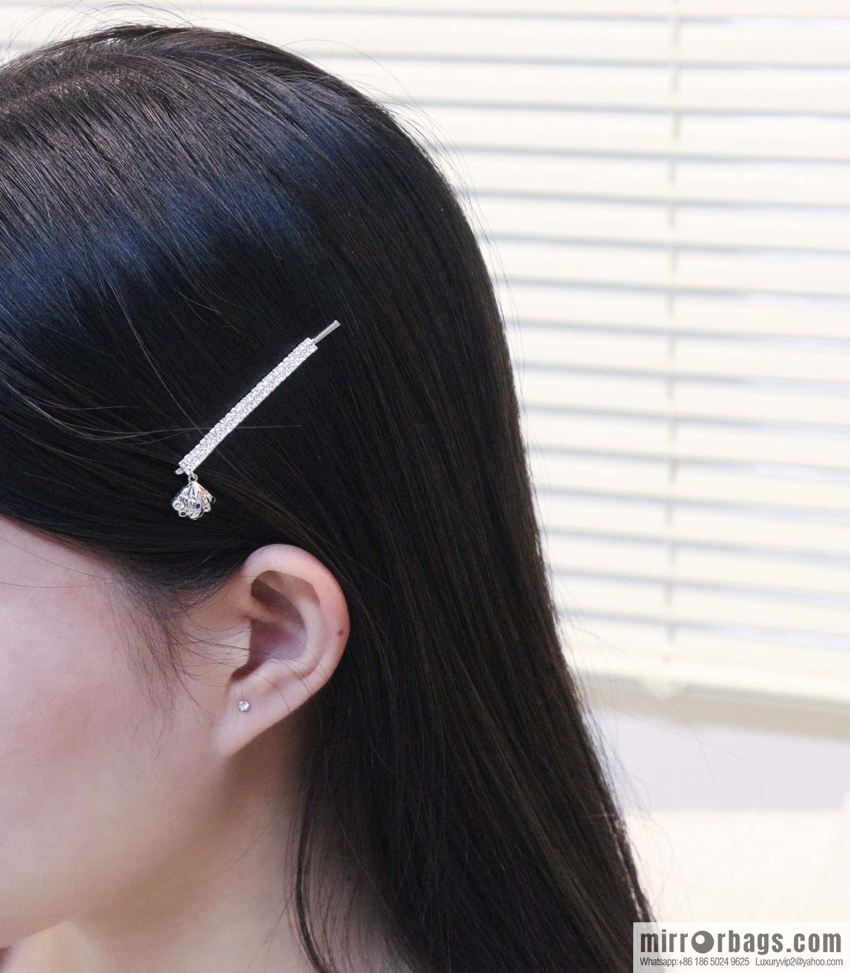 ☀️New ☑️ Celine Shell Hairpin ☀️