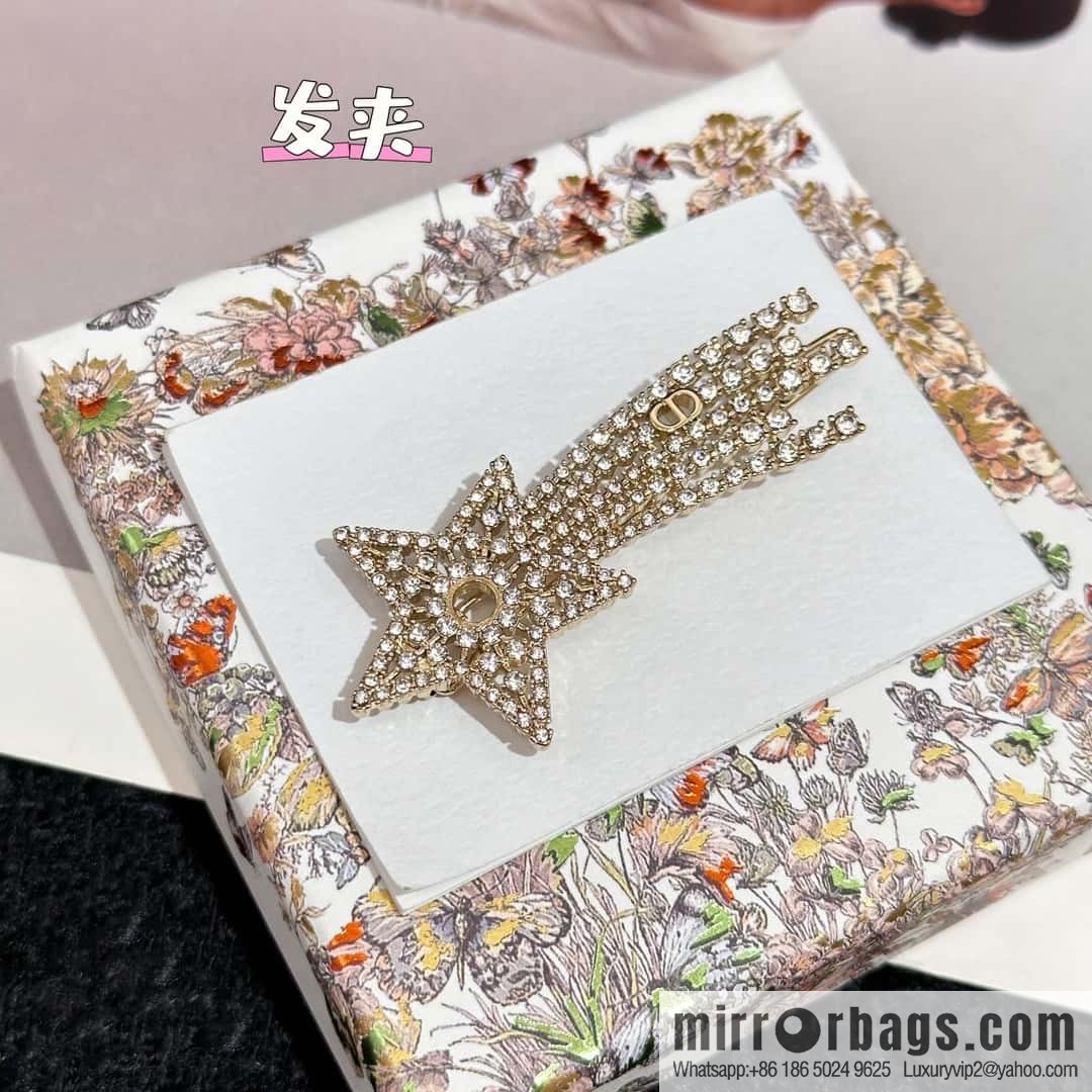 New ☑️ Dior full diamond pentagram comet hairpin hairpin