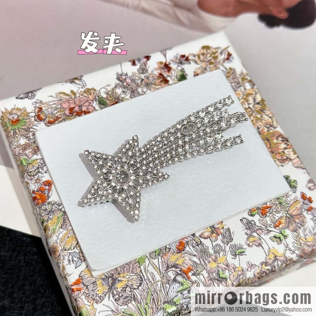 New ☑️ Dior full diamond pentagram comet hairpin hairpin