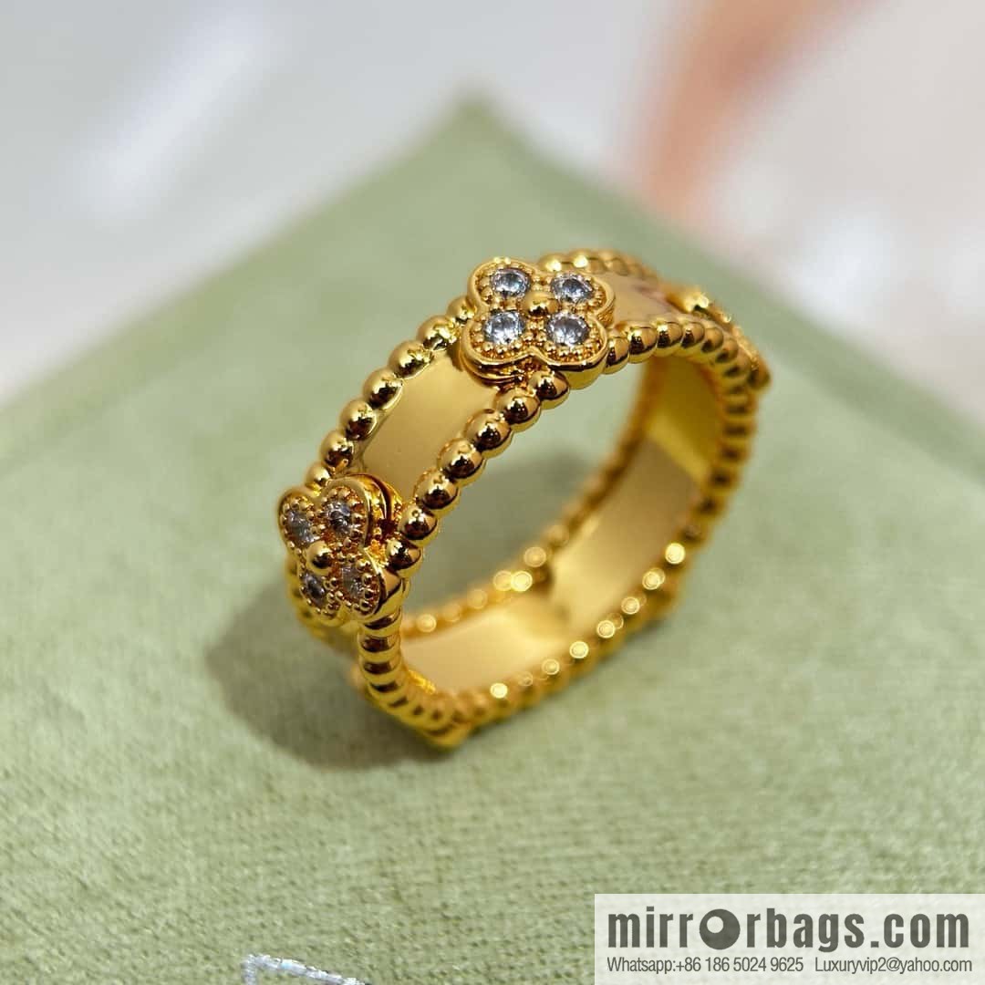 ❗️New ❗️ ☀️ Van Cleef & Arpels PERLEE Collection Perlee sweet clovers Kaleidoscope Clover Ring ☀️