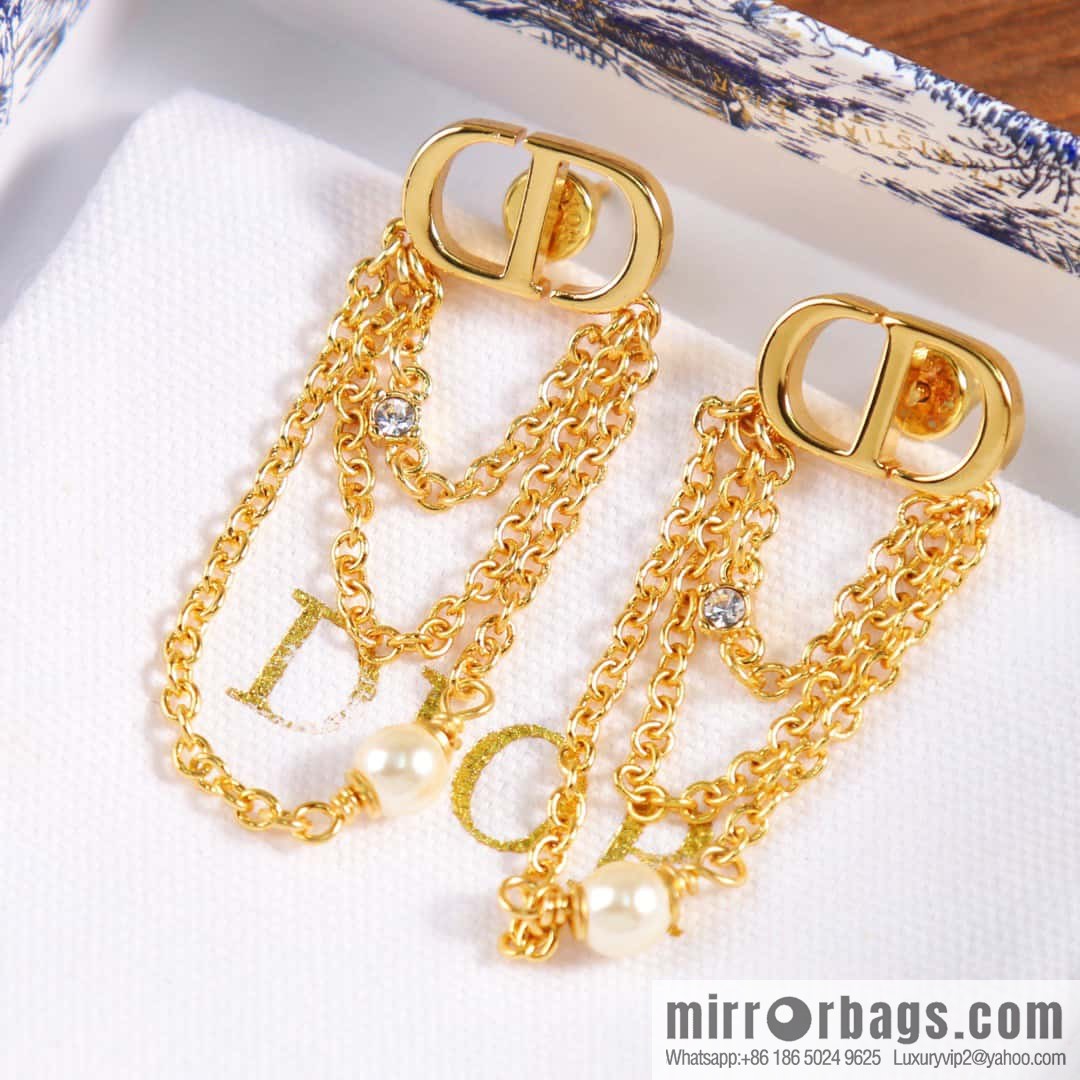New ☑️ Dior gold CD fringed stud earrings