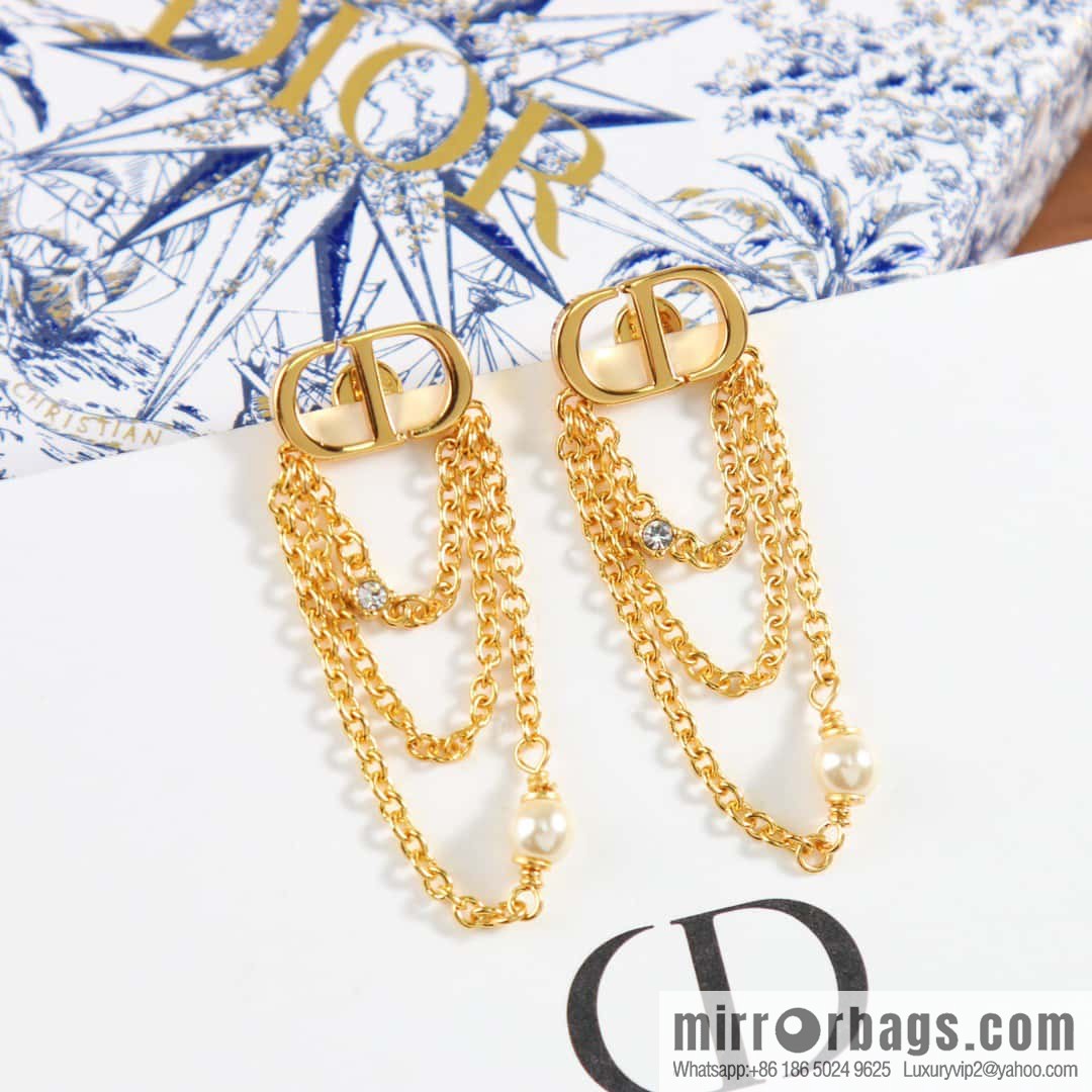 New ☑️ Dior gold CD fringed stud earrings
