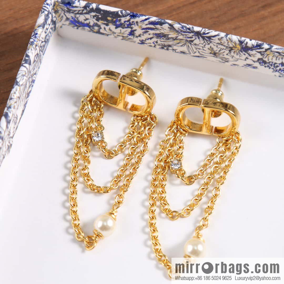 New ☑️ Dior gold CD fringed stud earrings