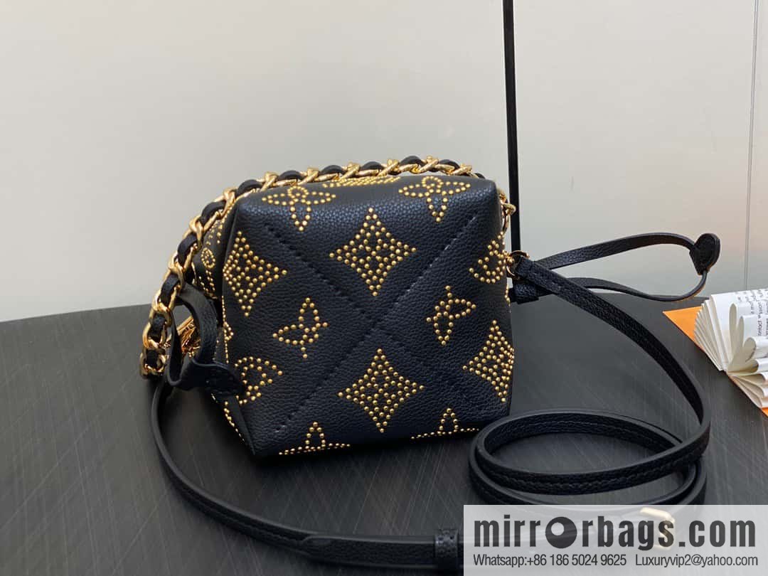 [Boutique‑grade] M82744 black full leather mini bucket bag series Pico Bella bucket bag