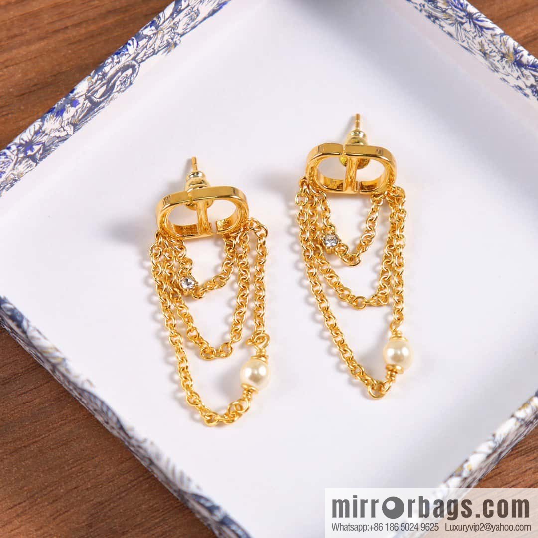 New ☑️ Dior gold CD fringed stud earrings