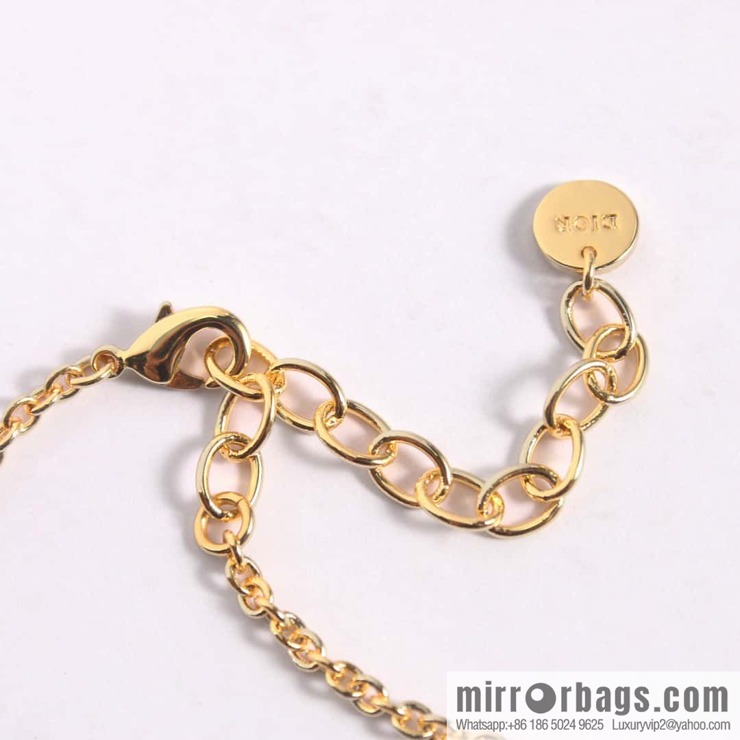 New ☑️ Dior gold CD fringed necklace, bracelet