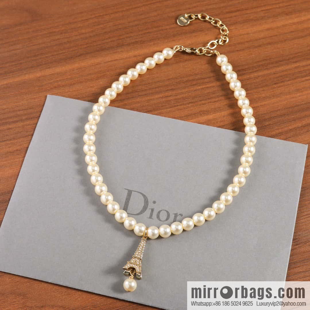 New ☑️ DIOR pearl Eiffel Tower necklace