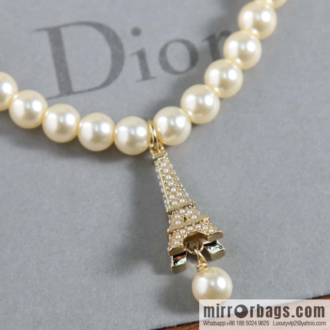 New ☑️ DIOR pearl Eiffel Tower necklace