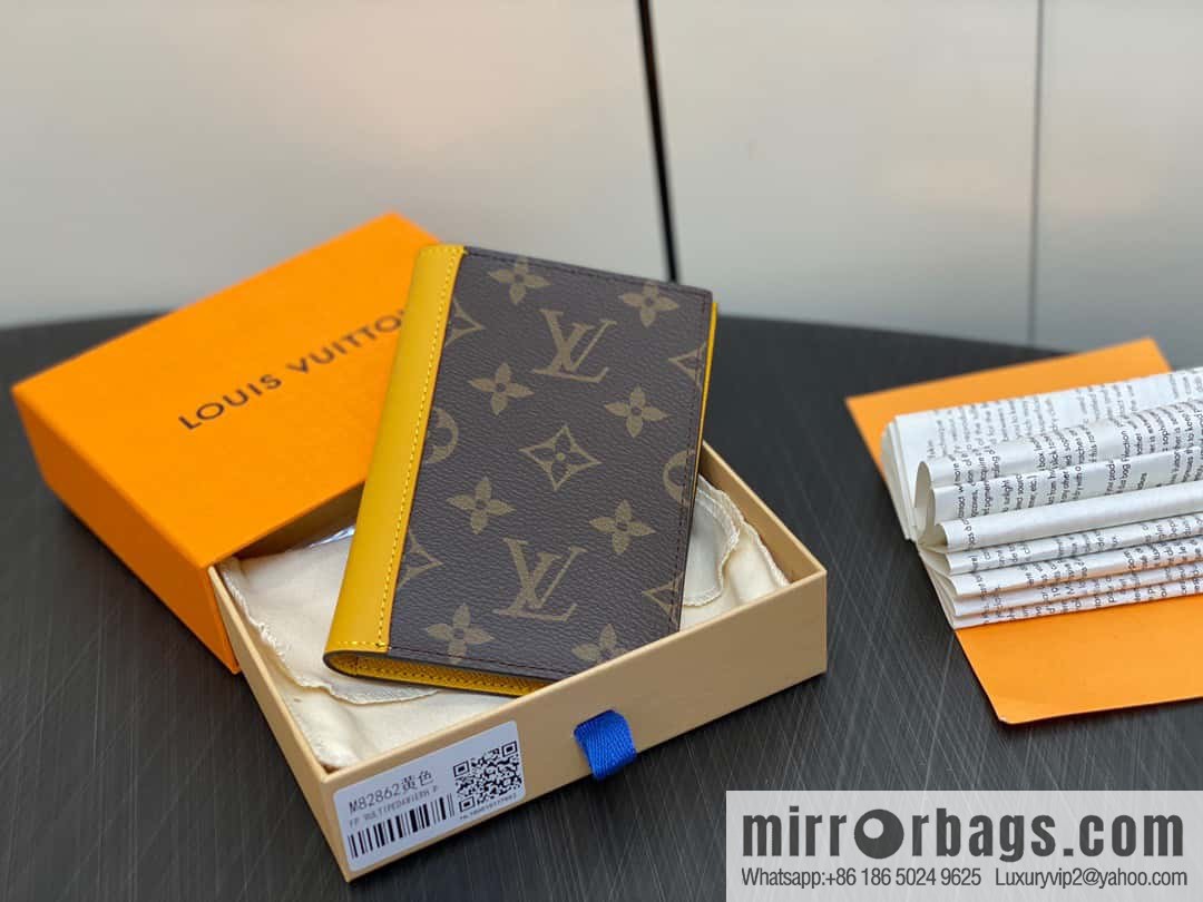 [Premium‑quality] M82862 monogram yellow, passport holder wallet series, passport protective cover