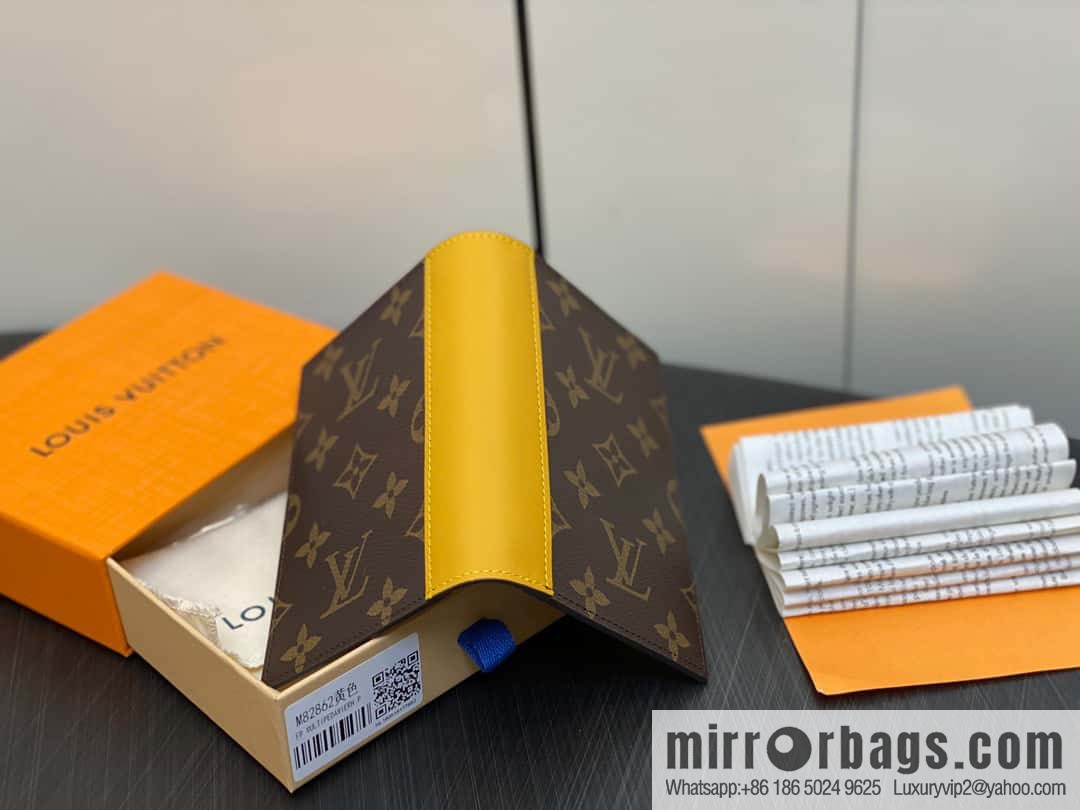 [Premium‑quality] M82862 monogram yellow, passport holder wallet series, passport protective cover