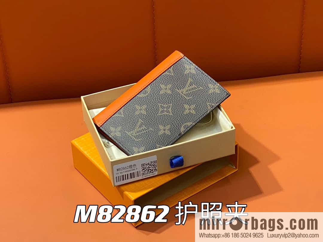 [Premium‑quality] M82862 monogram orange, passport holder wallet series, passport protective cover