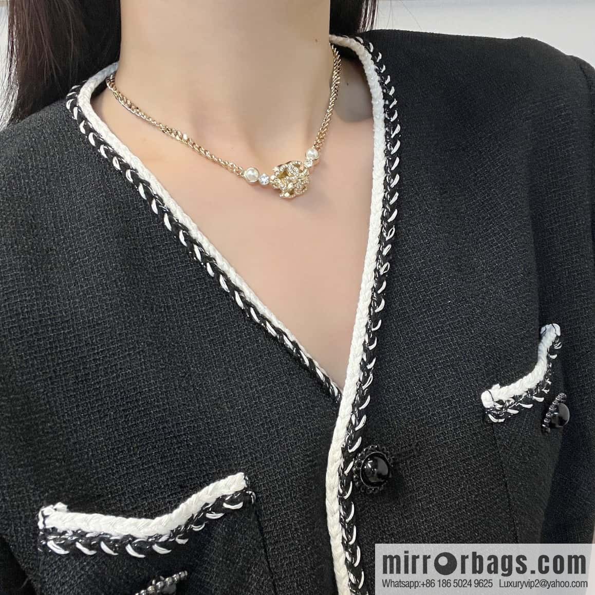 ☀️New ☑️ Chanel Double C Square Full Diamond Dice Necklace ☀️