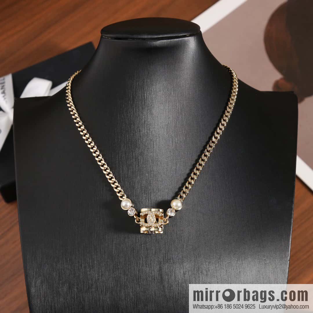 ☀️New ☑️ Chanel Double C Square Full Diamond Dice Necklace ☀️