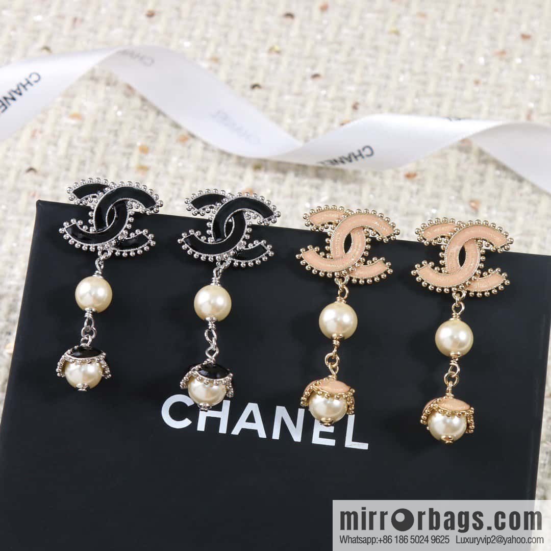 ☀️New ☑️ Chanel C3 double c pearl oil stud earrings ☀️