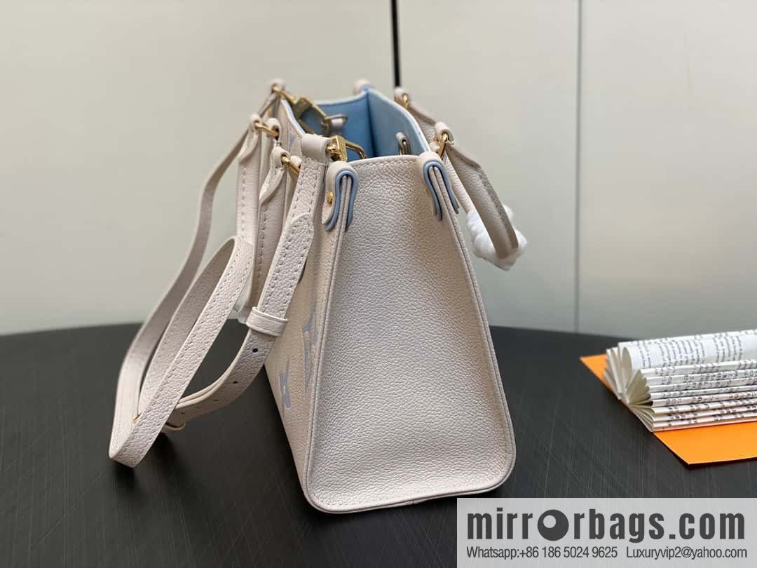 [Boutique‑grade] M45653 blueberry milk M46833 M46569 full leather square bag series, this OnTheGo small handbag.