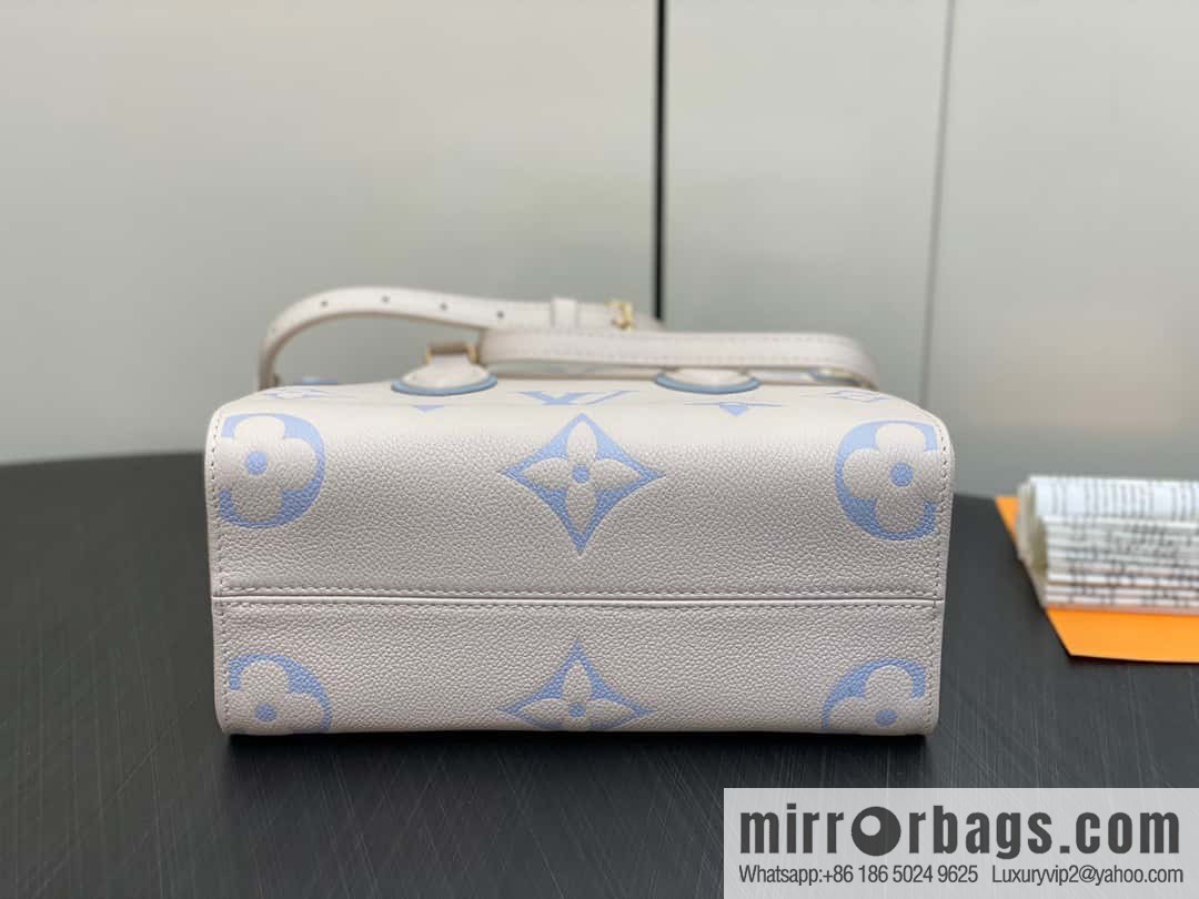 [Boutique‑grade] M45653 blueberry milk M46833 M46569 full leather square bag series, this OnTheGo small handbag.