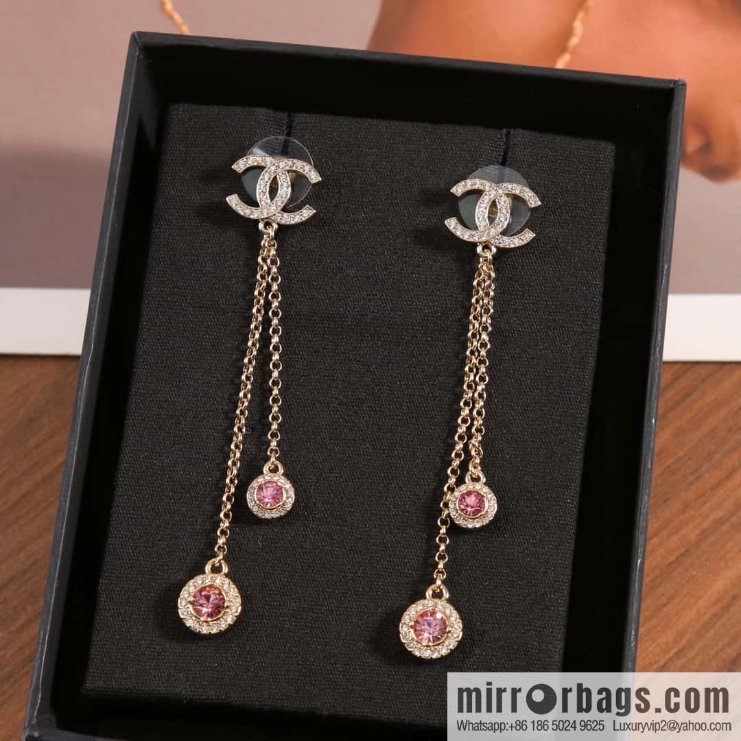 ☀️New ☑️ Chanel double c pink diamond fringed stud earrings ☀️