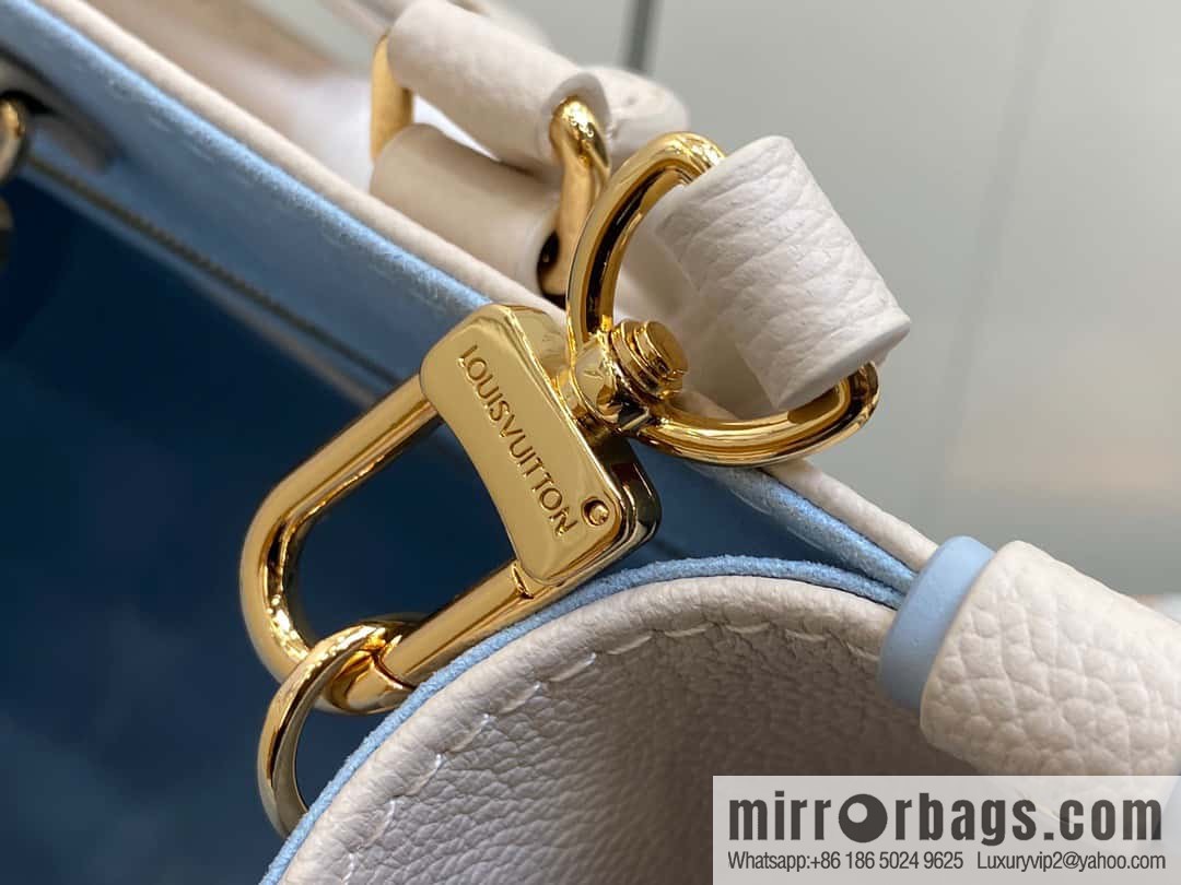 [Boutique‑grade] M45653 blueberry milk M46833 M46569 full leather square bag series, this OnTheGo small handbag.