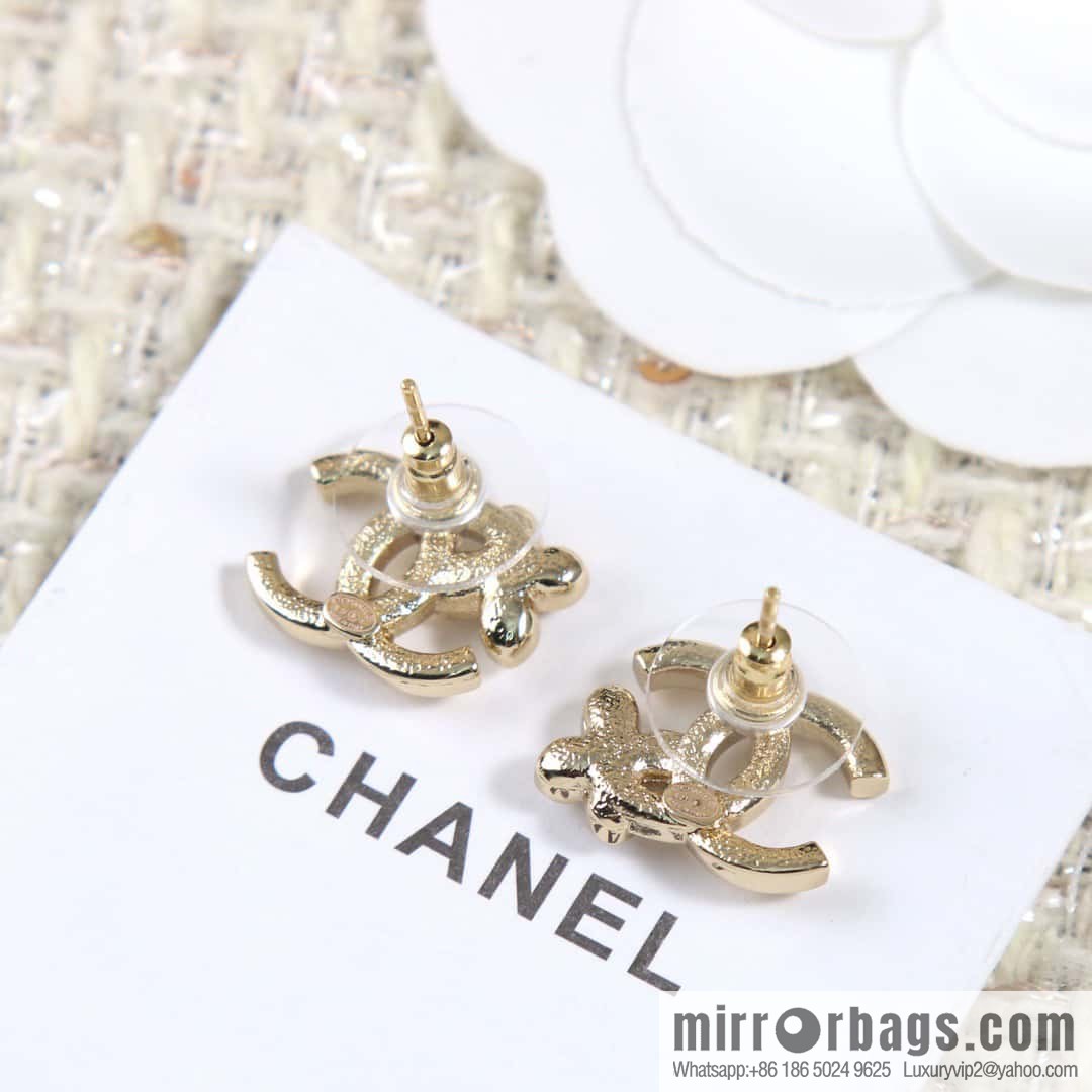 ☀️New ☑️ Chanel C1 double c four-leaf clover flower pearl stud earrings ☀️