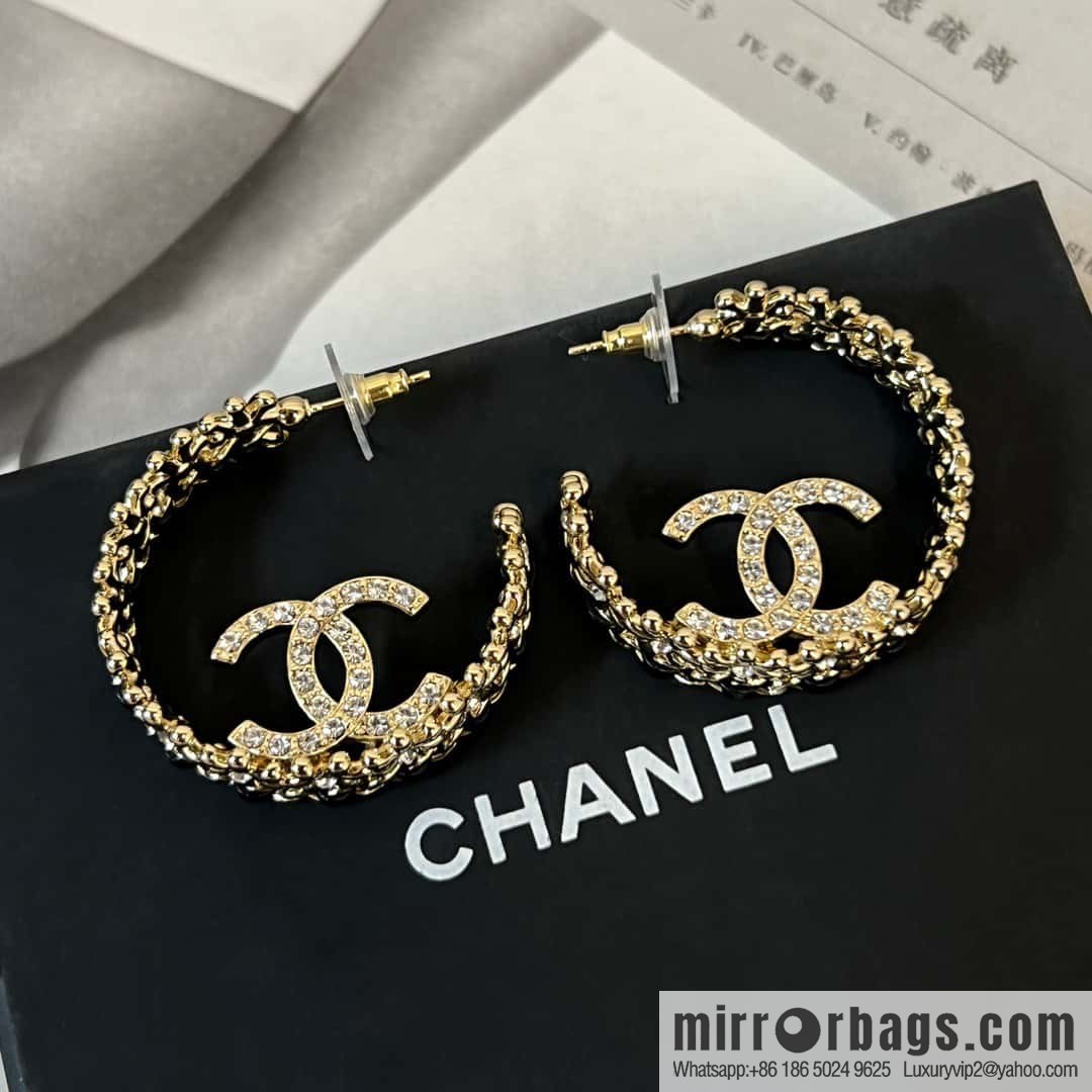 ☀️New ☑️ Chanel semi-round double c black leather rope flower stud earrings ☀️