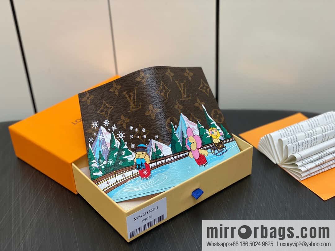 [Boutique‑grade] M82621 Christmas model, new autumn and winter model, passport cover