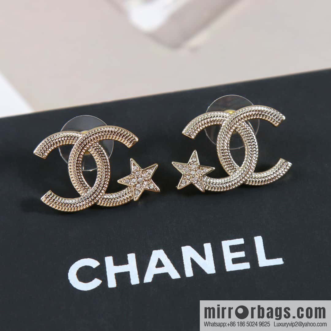 New ☑️ Chanel c1 double c five-pointed star stud earrings