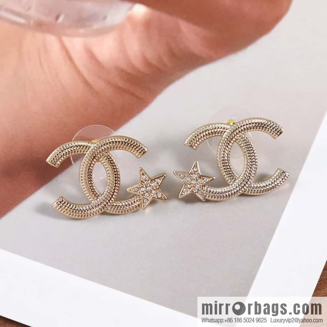 New ☑️ Chanel c1 double c five-pointed star stud earrings