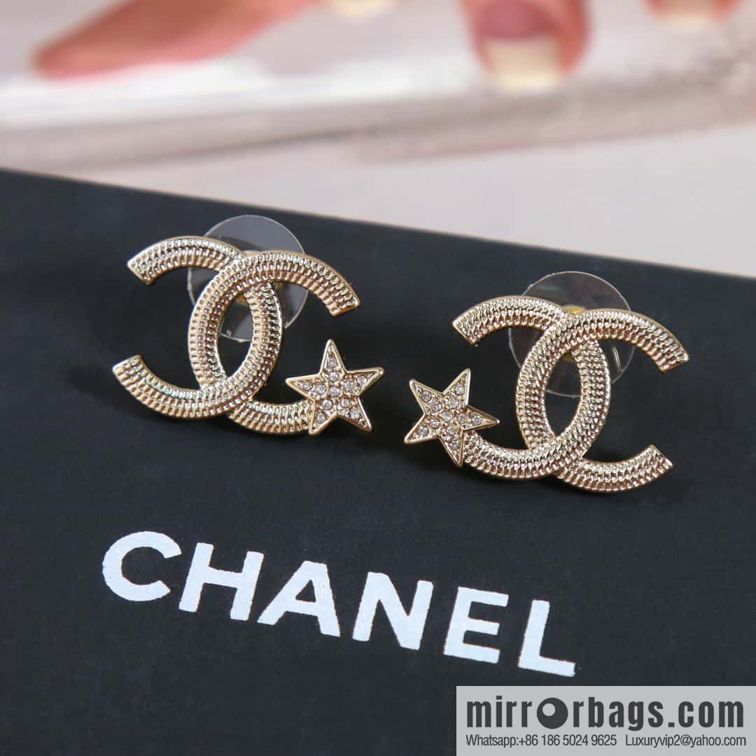 New ☑️ Chanel c1 double c five-pointed star stud earrings