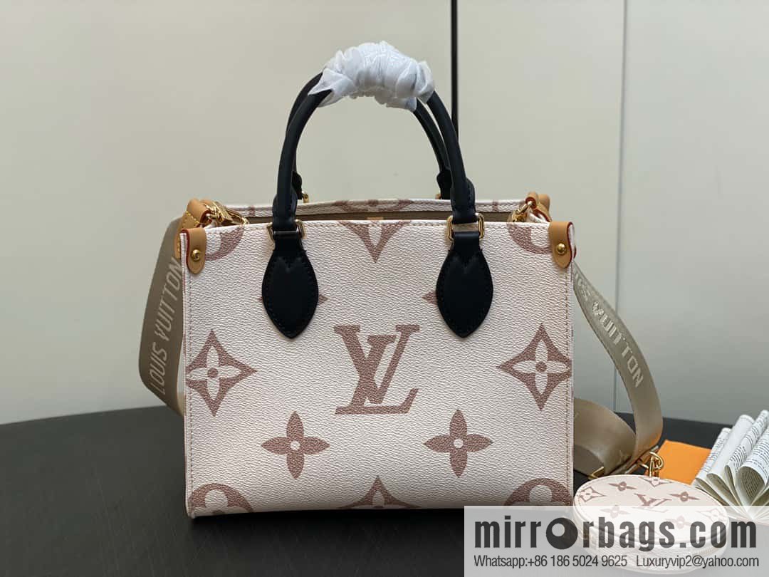 [Boutique‑grade] M24533 white flower, square bag series, this OnTheGo small handbag.