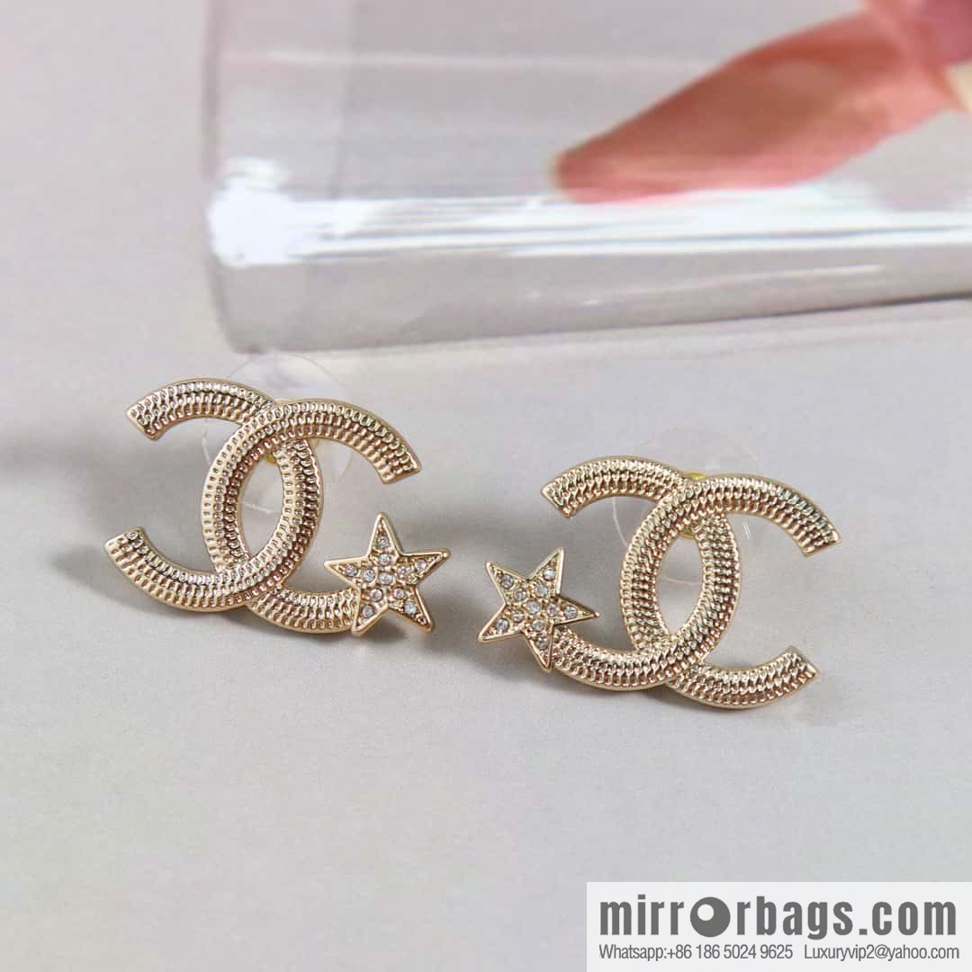 New ☑️ Chanel c1 double c five-pointed star stud earrings