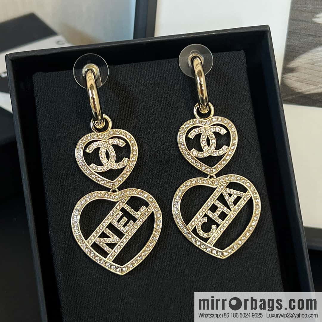 New ☑️ Chanel c3 double c peach heart love stud earrings