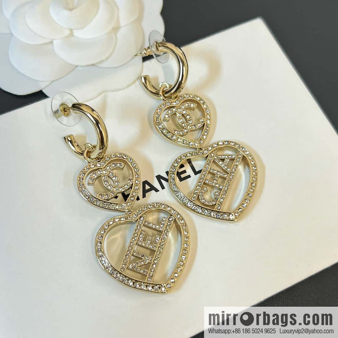 New ☑️ Chanel c3 double c peach heart love stud earrings