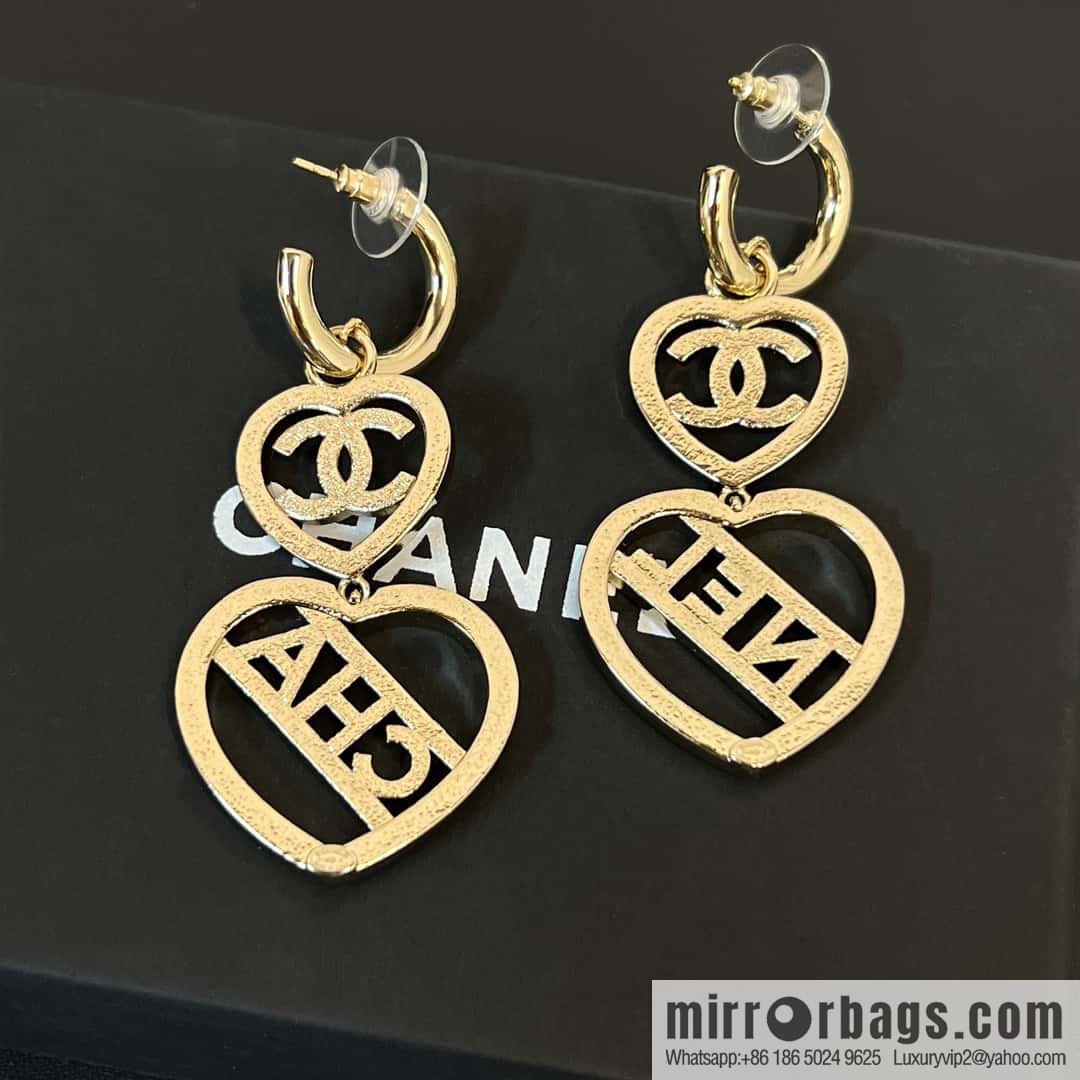 New ☑️ Chanel c3 double c peach heart love stud earrings