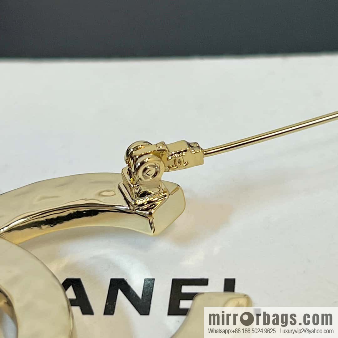 New ☑️ Chanel double c half diamond half pearl brooch