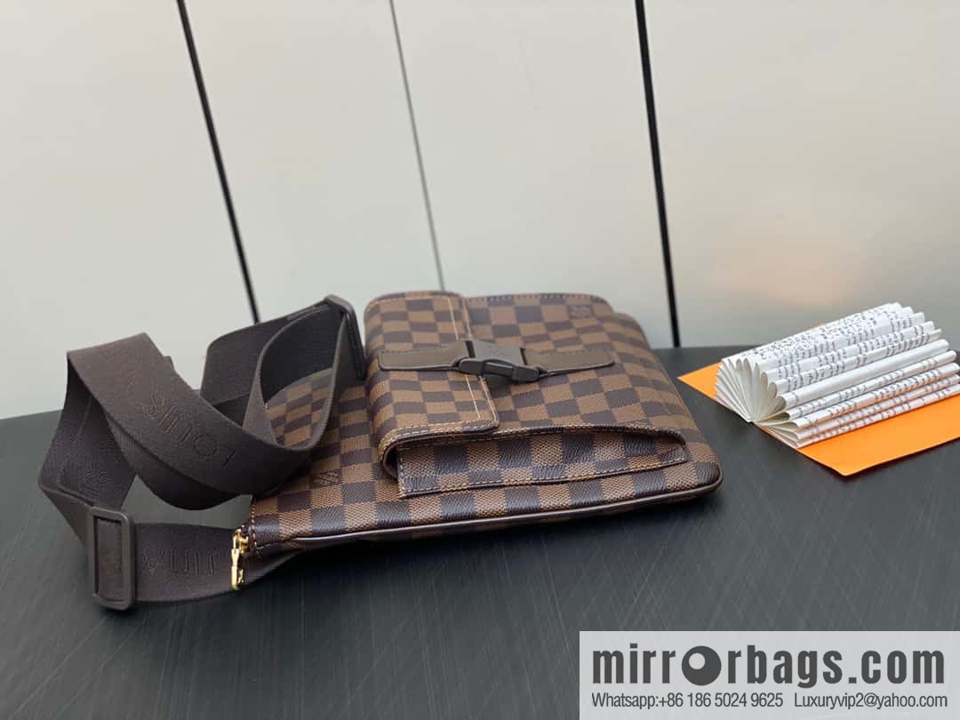 [Boutique‑grade] N51127 coffee grid, medieval men's bag messenger bag series