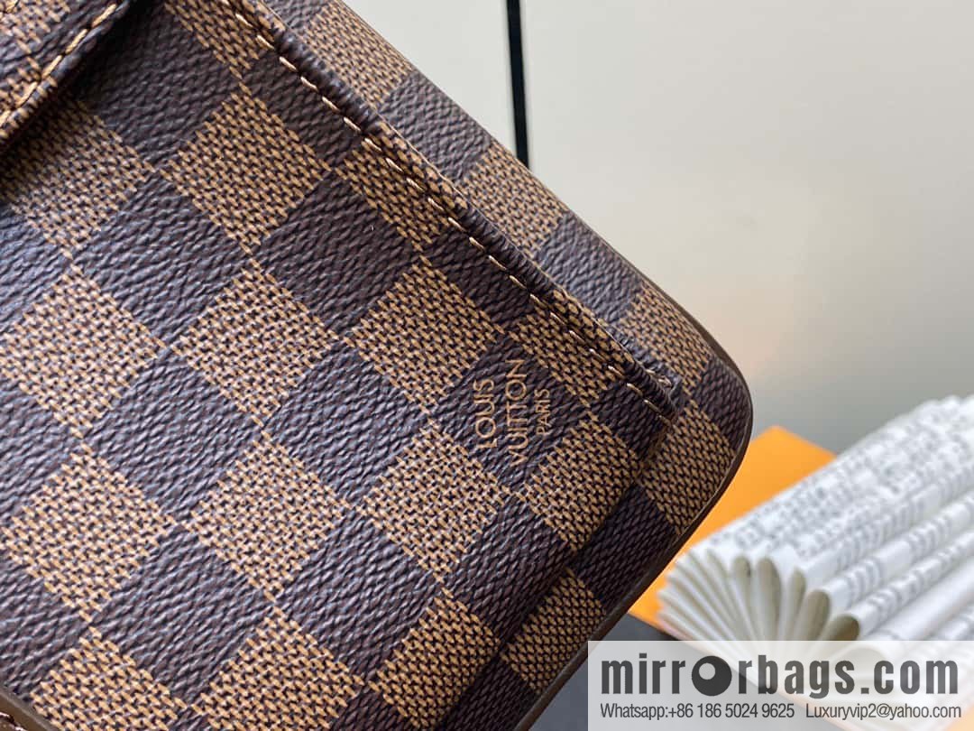 [Boutique‑grade] N51127 coffee grid, medieval men's bag messenger bag series