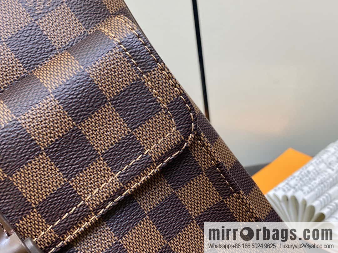 [Boutique‑grade] N51127 coffee grid, medieval men's bag messenger bag series