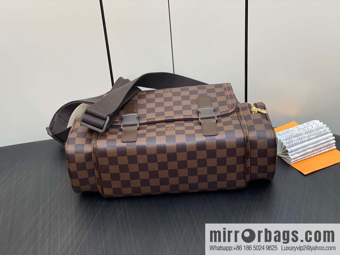 [Boutique‑grade] N51126 coffee grid, medieval men's bag messenger bag series, medieval camera bag