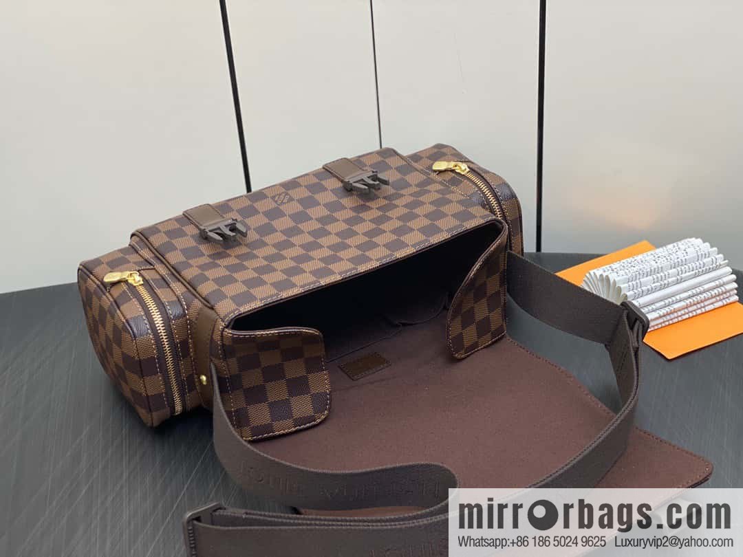 [Boutique‑grade] N51126 coffee grid, medieval men's bag messenger bag series, medieval camera bag
