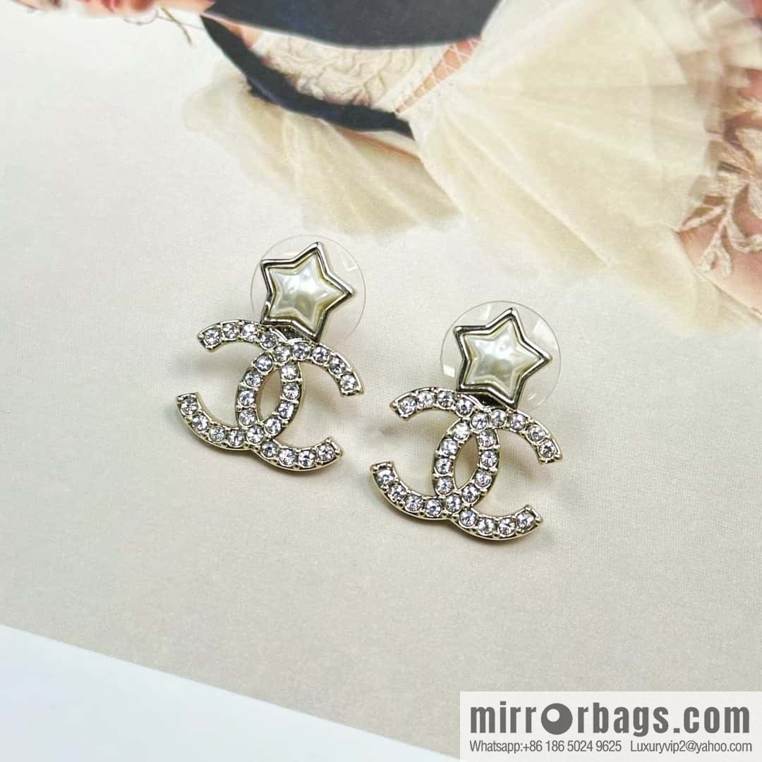 ☀️New ☑️ Chanel C2 double c pentagram ⭐ star stud earrings ☀️
