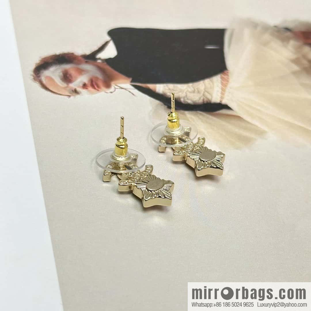 ☀️New ☑️ Chanel C2 double c pentagram ⭐ star stud earrings ☀️