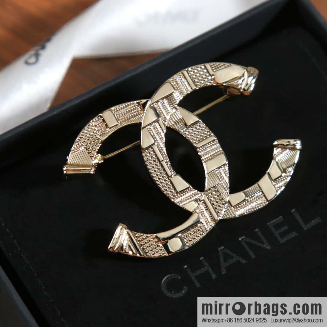 ☀️New ☑️ Chanel Double C Rhombus Brooch ☀️