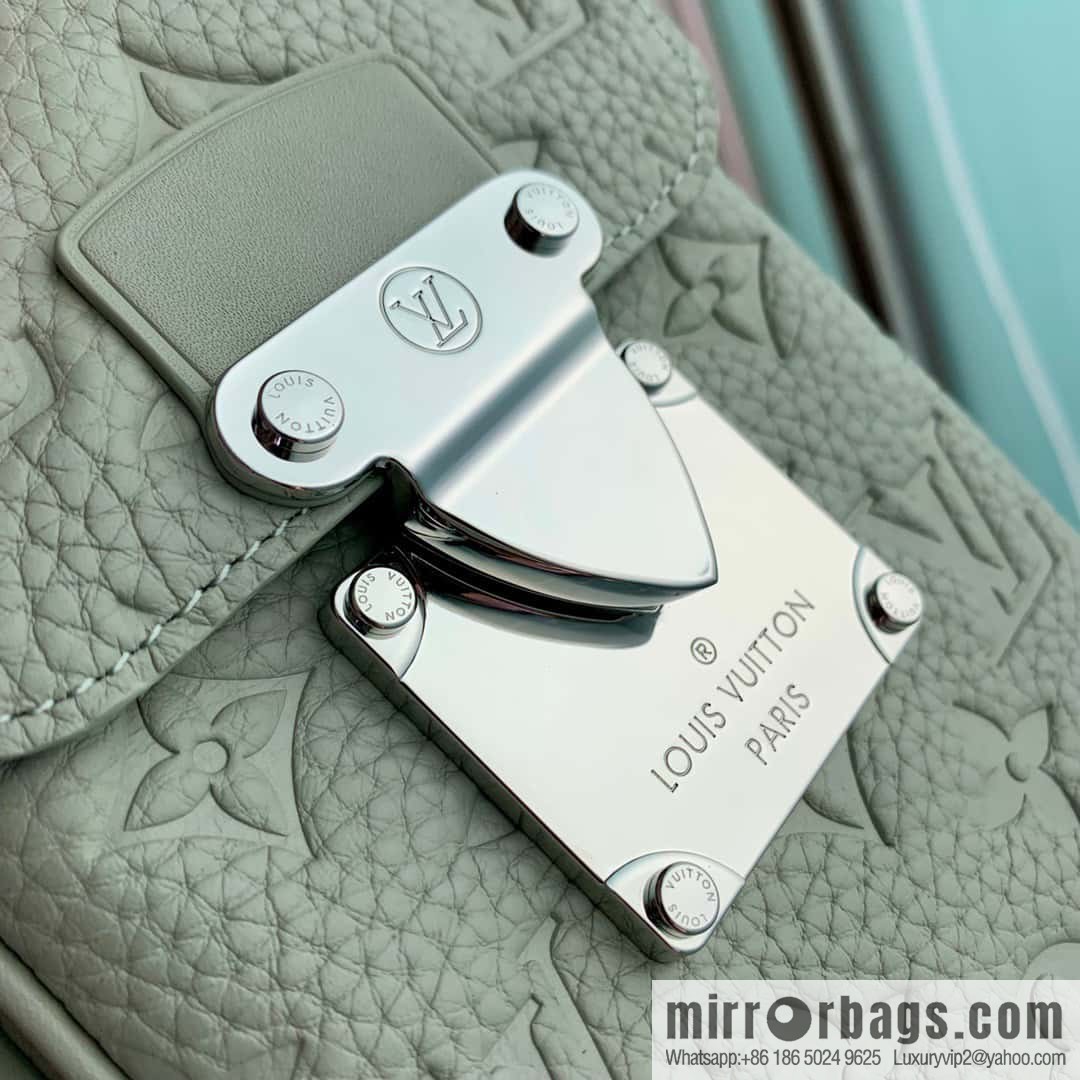 M82568 new S-LOCK VERTICAL mini handbag