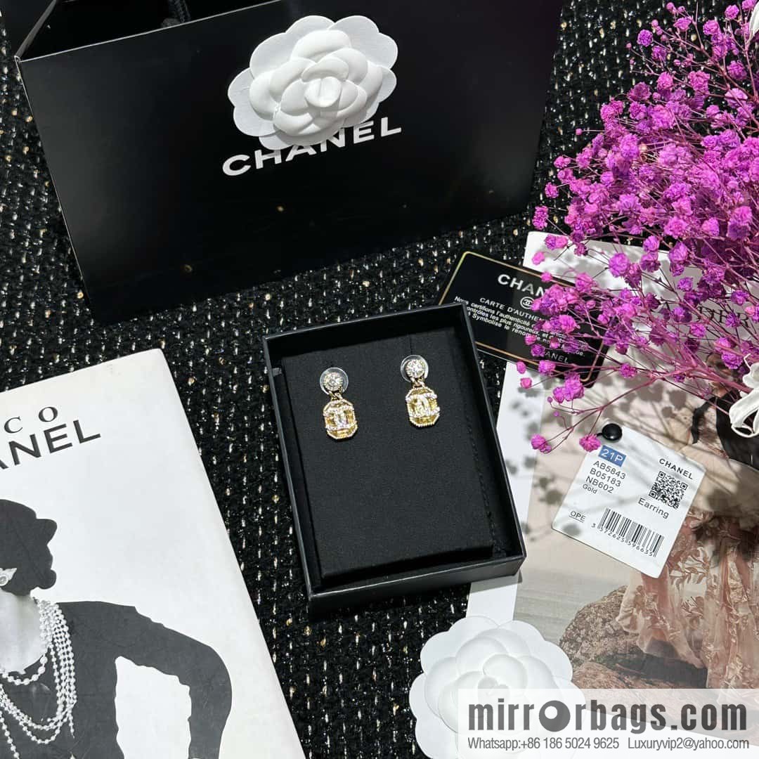 ☀️New ☑️ chanel c1 double c rhinestone octagon stud earrings ☀️