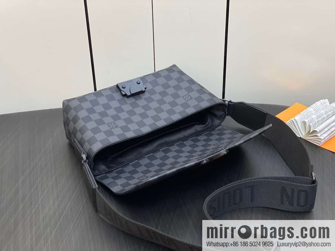[Boutique‑grade] M46794 Haige, men's bag messenger bag series S-Cape messenger bag