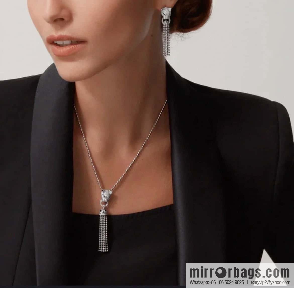☀️Cartier PANTHÜRE DECARTIER Jungle Series Full Diamond Tiger Head Tassel Necklace ☀️