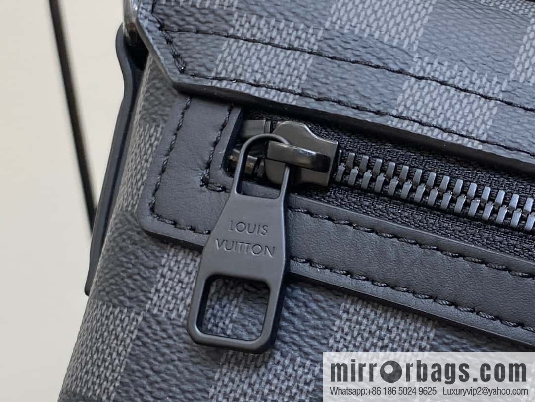 [Boutique‑grade] M46794 Haige, men's bag messenger bag series S-Cape messenger bag