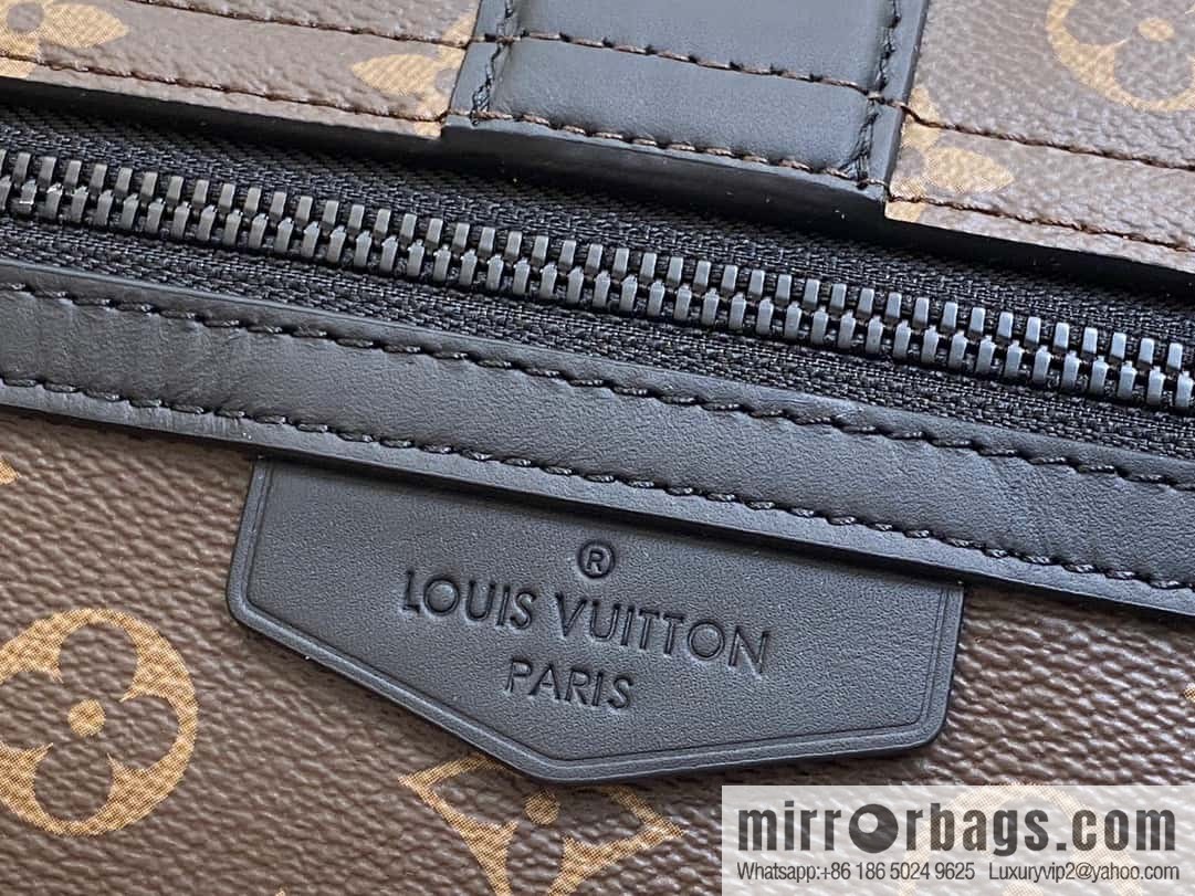 [Premium‑quality] M46794 monogram men's bag messenger bag series S-Cape messenger bag